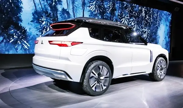 2022 Mitsubishi Outlander Hybrid