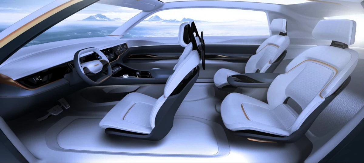 2023 Chrysler 300 SRT Interior